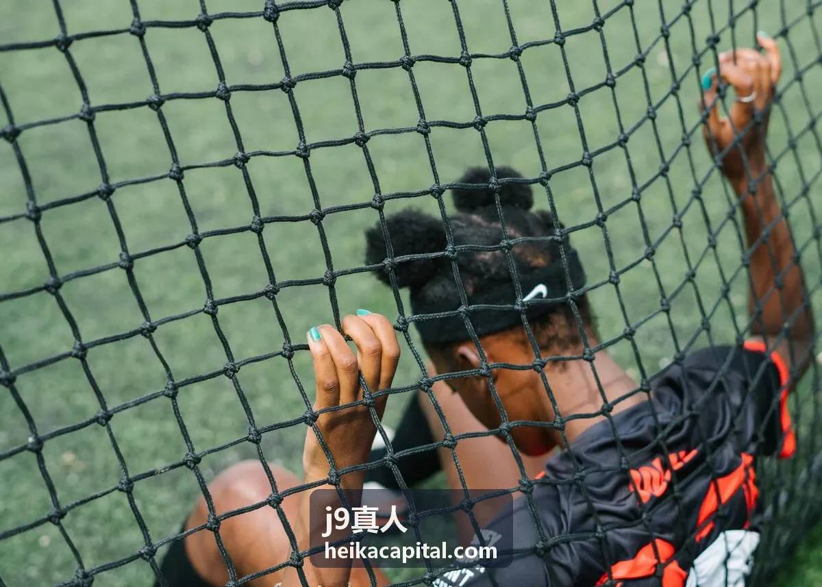 j9真人 后台点名后台纪实封面